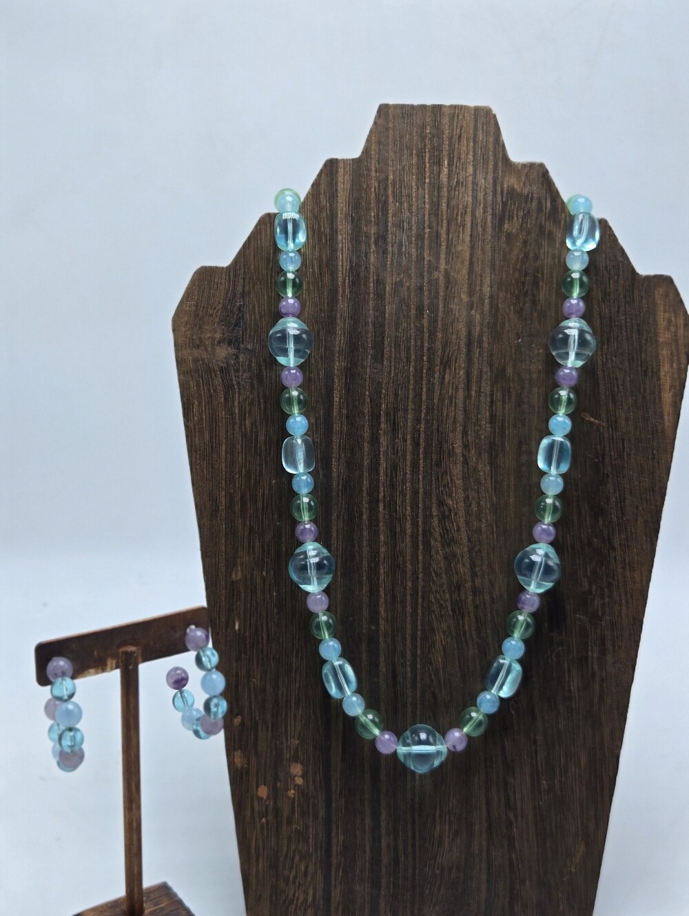 Avon 1989 Sea Swept Jewelry Set Necklace Earrings Pierced Frosted Beads Single